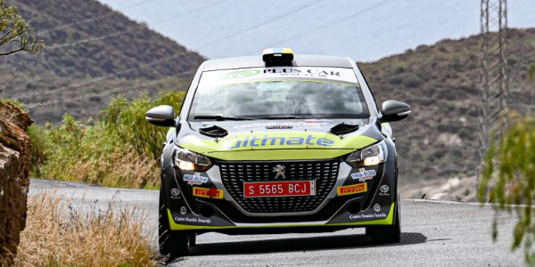 Giovanni Fariña lidera los campeonatos Provincial y de Tenerife de Rallysprint