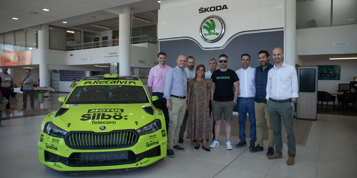 Presentación del Recalvi Team de Jose Antonio Suárez y Alberto Iglesias en Mourente Motor Skoda
