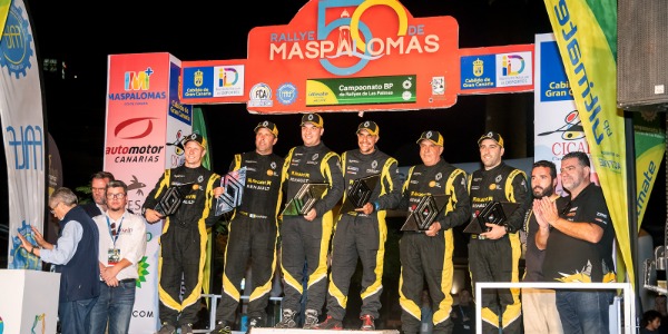 Podio de la Clio Trophy Canarias del pasado año