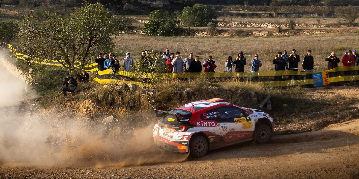 Alejandro Cachón y Borja Rozada en acción