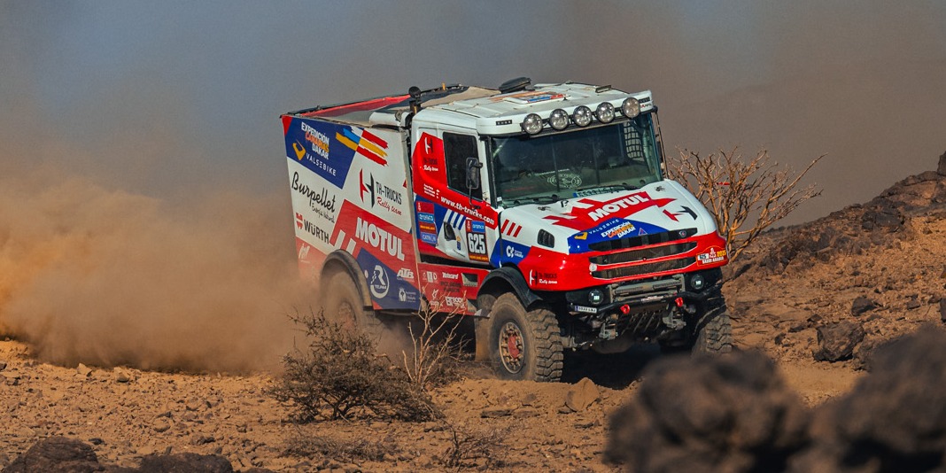 Pedro Peñate, Alberto Herrero y Mario Rodríguez en el Dakar 2025