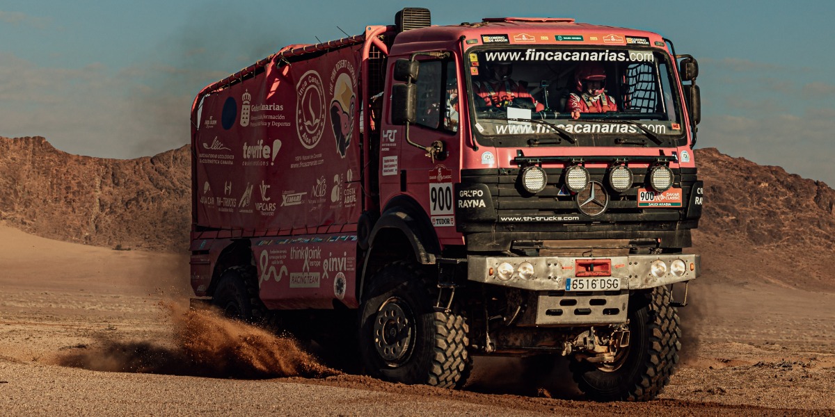 El equipo canario Dakar por la Vida pierde plazas en el Rally Dakar