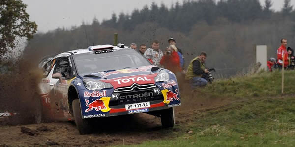 Rally de Gales WRC 2011: Loeb líder por 7 décimas