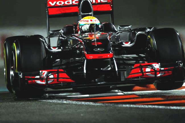 Lewis Hamilton logra ser el más rápido en los libres