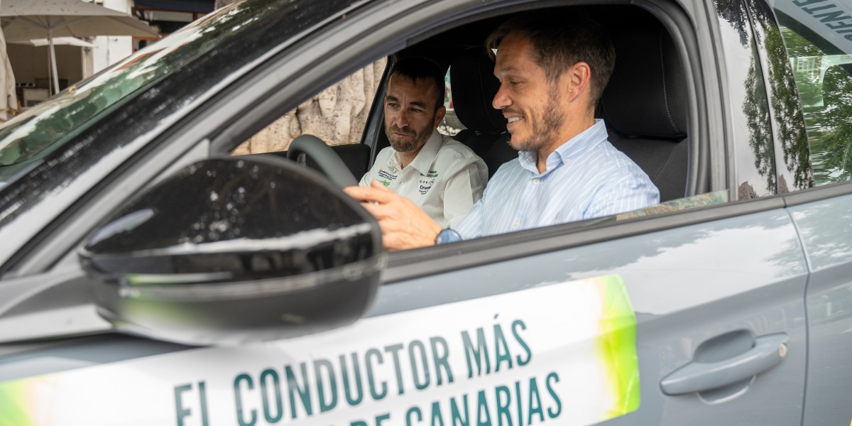 Momento de la visita de Mariano H. Zapata
