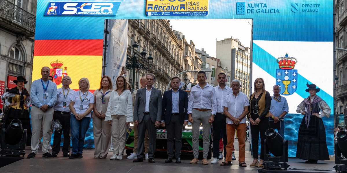 Ceremonia de salida del 58º Rallye Rías Baixas