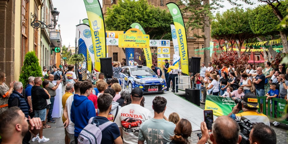 Raúl Quesada y Tino Vega en el Rally Comarca Norte 2025