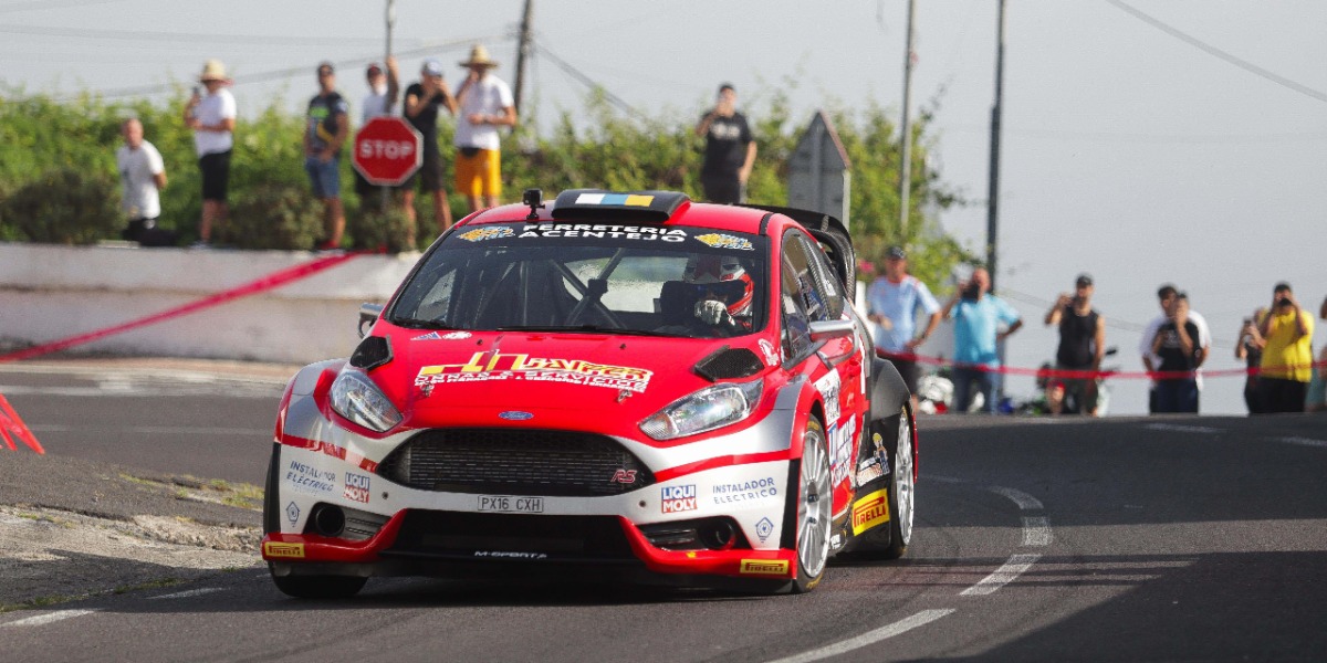 El Campeonato de Tenerife de Montaña - Recalvi acelera tras su paso por la Subida Palo Blanco