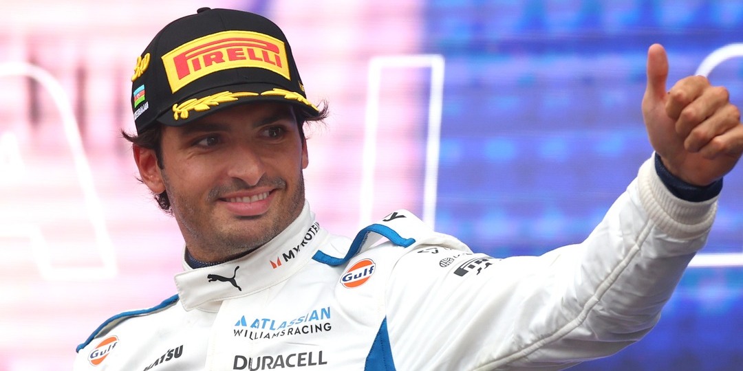 Carlos Sainz logra su primer podio con Williams en el GP de Azerbaiyán F1 2025