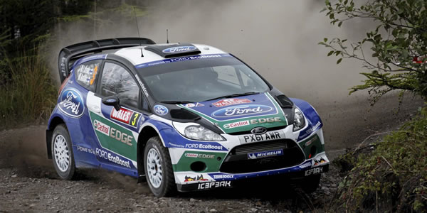 Jari-Matti Latvala gana el Rally de Gales GB WRC 2012 con Ford