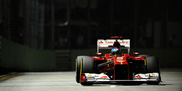 Fernando Alonso acaba tercero en el Gran Premio de Singapur 2012