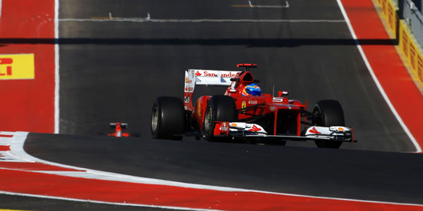Sebastian Vettel logra la pole en Estados Unidos