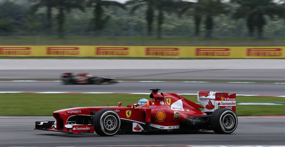 Fernando Alonso en el circuito de Malasia