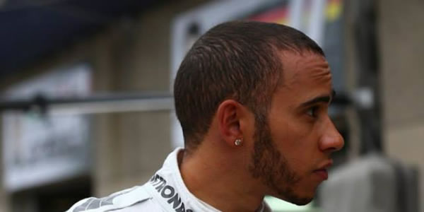 Lewis Hamilton saldrá mañana desde la primera posición