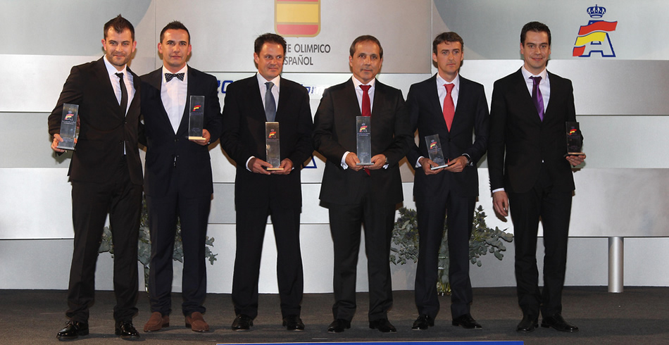 Luis Monzon y Jose Carlos Déniz reciben el título 2013