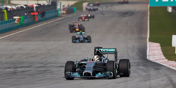 Hamilton sacó bastante ventaja con su compañero, Nico Rosberg