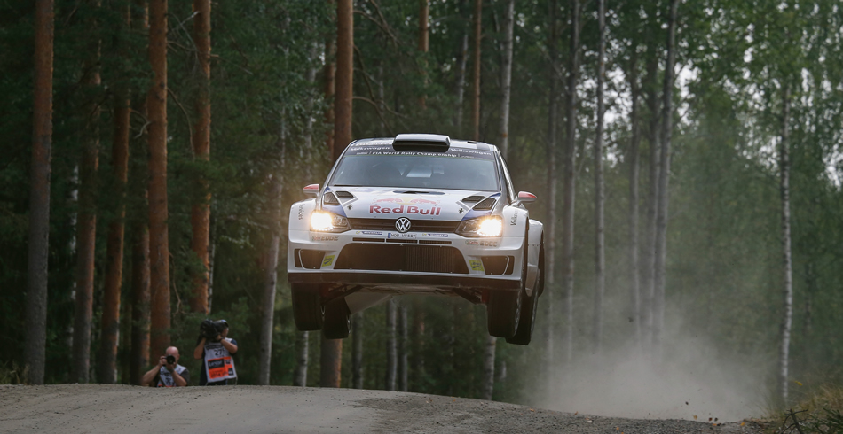 Jari-Matti Latvala gana en Rally de Finlandia 2014