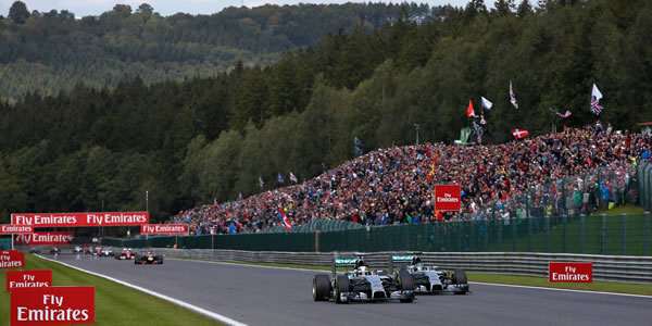 Hamilton y Rosberg marcaron los mejores tiempos de este viernes
