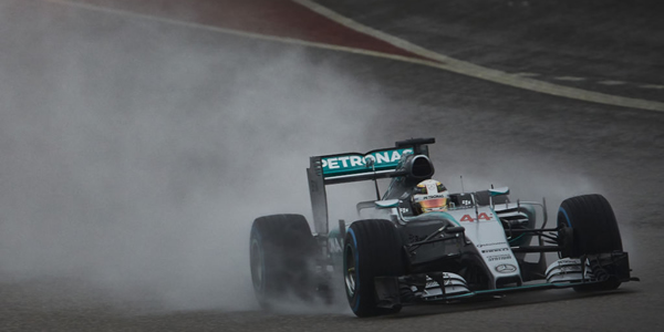 Lewis Hamilton, tricampeón del mundo de F1