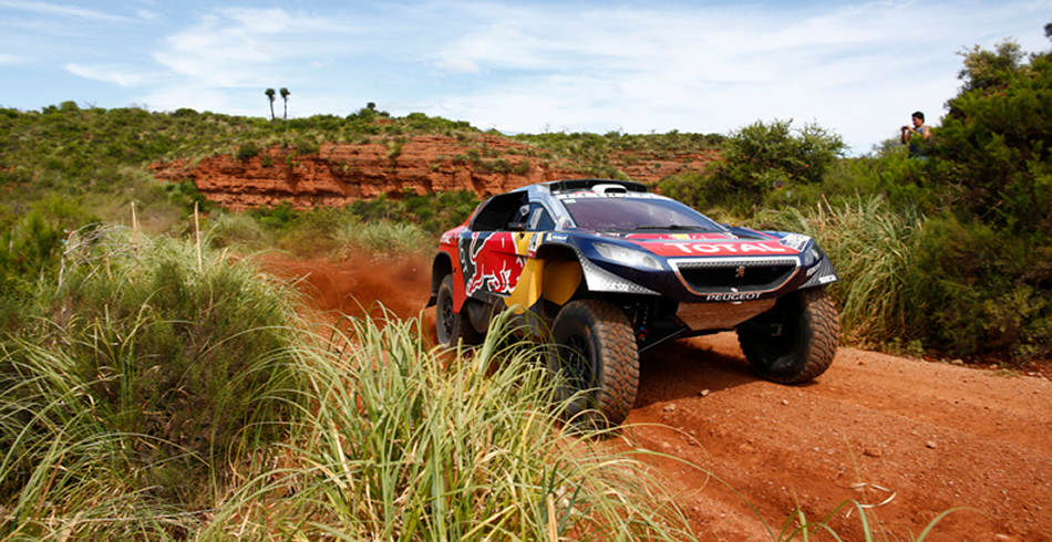 El Insaciable Loeb ya es líder del Dakar