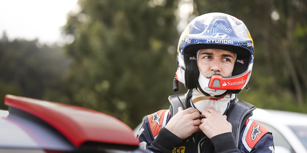 Dani Sordo se prepara para el Rally de Italia 2016