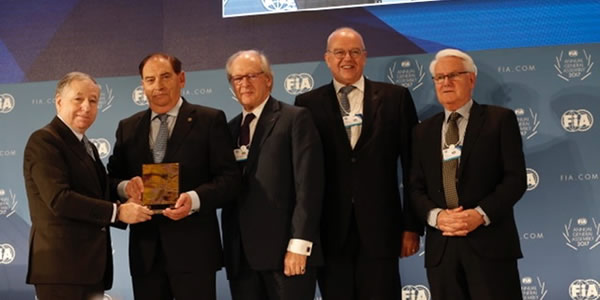 Carlos Gracia nombrado Vicepresidente de Honor de la FIA