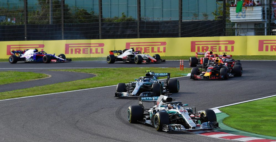 Hamilton gana en Japón y acaricia su 5º mundial