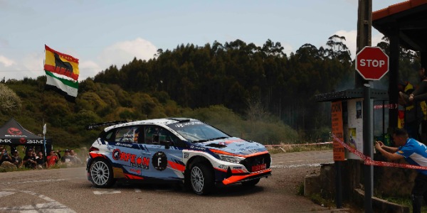 Gran espectáculo en el Rallye Festival Hoznayo 2022