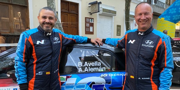 Benjamín Avella y Agustín Alemán, con el Hyundai i20 R5 en el Rally Ciudad de Telde