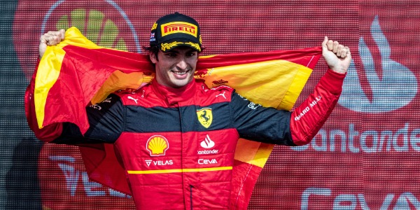 Carlos Sainz hace historia y gana el GP de Gran Bretaña de Fórmula 1
