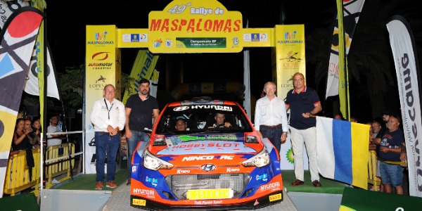 Toñi Ponce y Pedro Dominguez ganan el Rallye de Maspalomas 2022