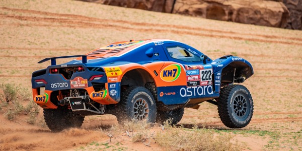 Laia Sanz resurge en la tercera etapa del Rally Dakar 2023