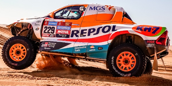 Isidre Esteve entra en el top 25 del Rally Dakar