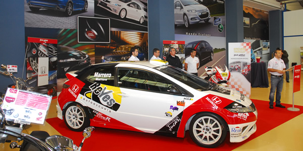 Honda y Autoescuela Reyes Rally Team