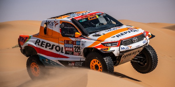 Los secretos para afrontar el Dakar 2024 del Repsol Toyota Rally Team